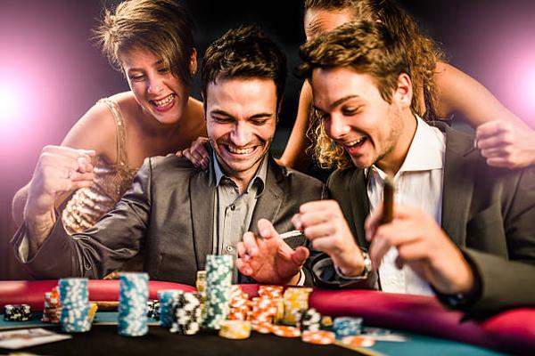 Instant Casino experiences delivering digital gaming fun